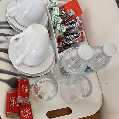 Diamonds Near Hospital يورك