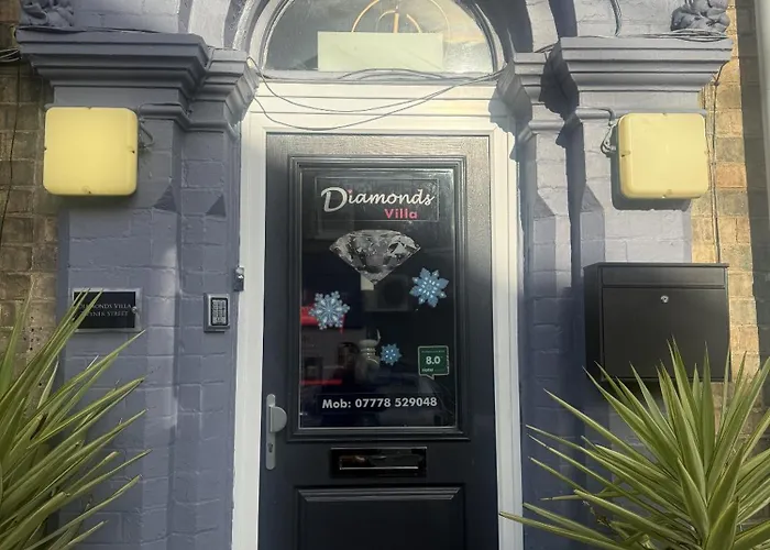 Diamonds יורק