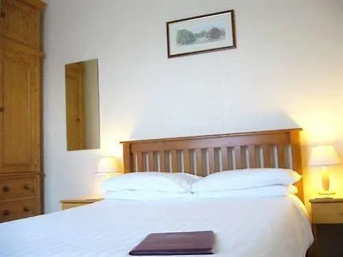 Diamonds Guest house 3*