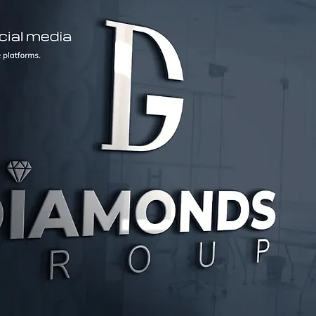 Diamonds Near Hospital Penzion York