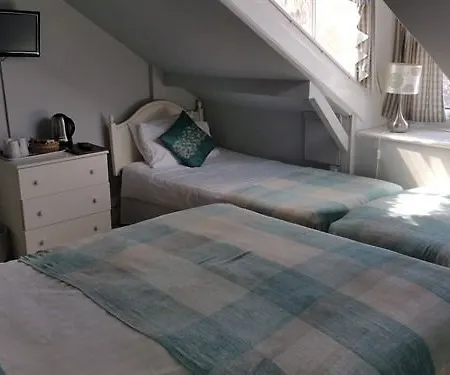 Penzion Diamonds Near Hospital